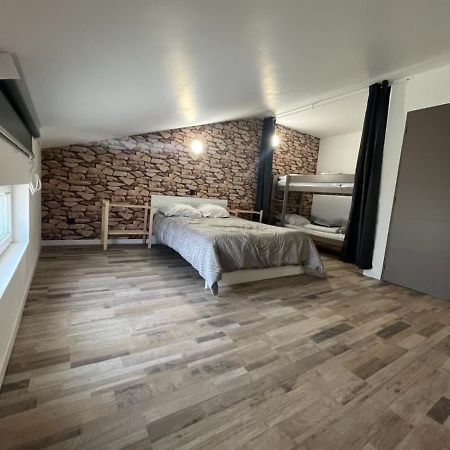 Gite1 Pour 6 Personnes Anneyron Extérieur photo
