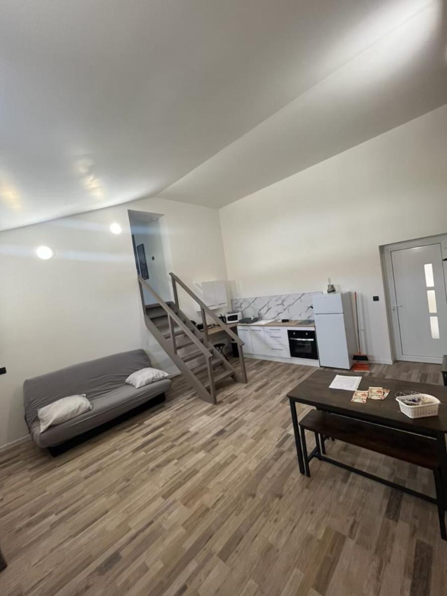 Gite1 Pour 6 Personnes Anneyron Extérieur photo